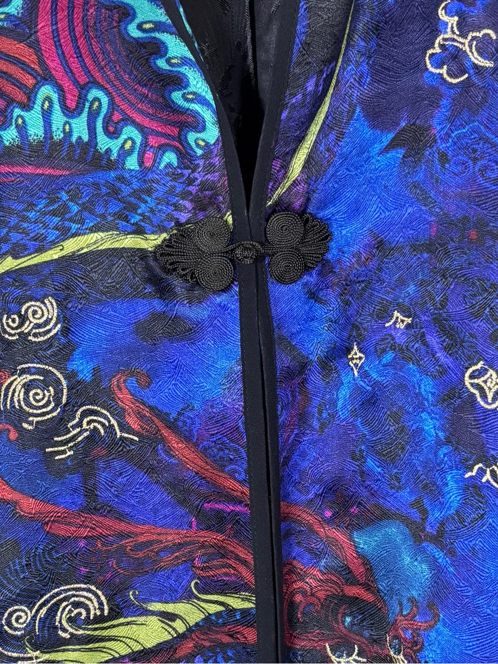 Vintage Chico’s 100% Silk Asian Print Frog Closure Jacket Size 1 (M) - Picture 3 of 8
